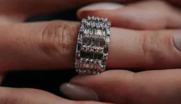 Alianças de casamento em ouro 18k da Grecco Joalheria