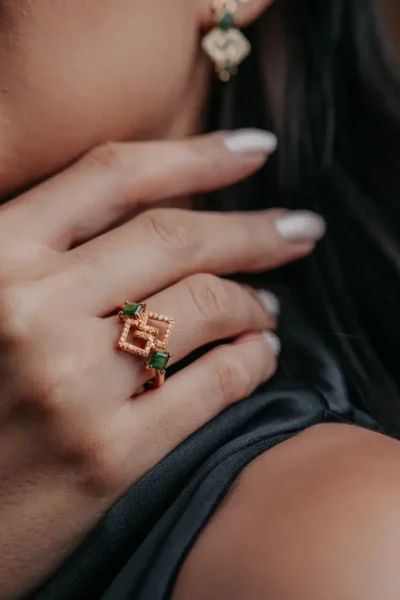 Anel de noivado em ouro 18k da Grecco Joalheria